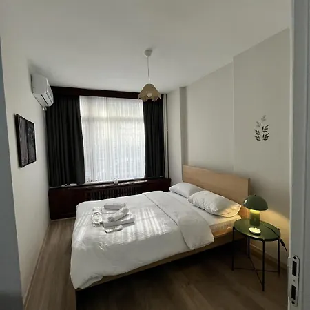 Modern In The Heart Of Kadikoey * Istanboel