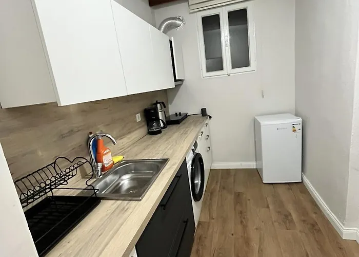 Modern In The Heart Of Kadikoey